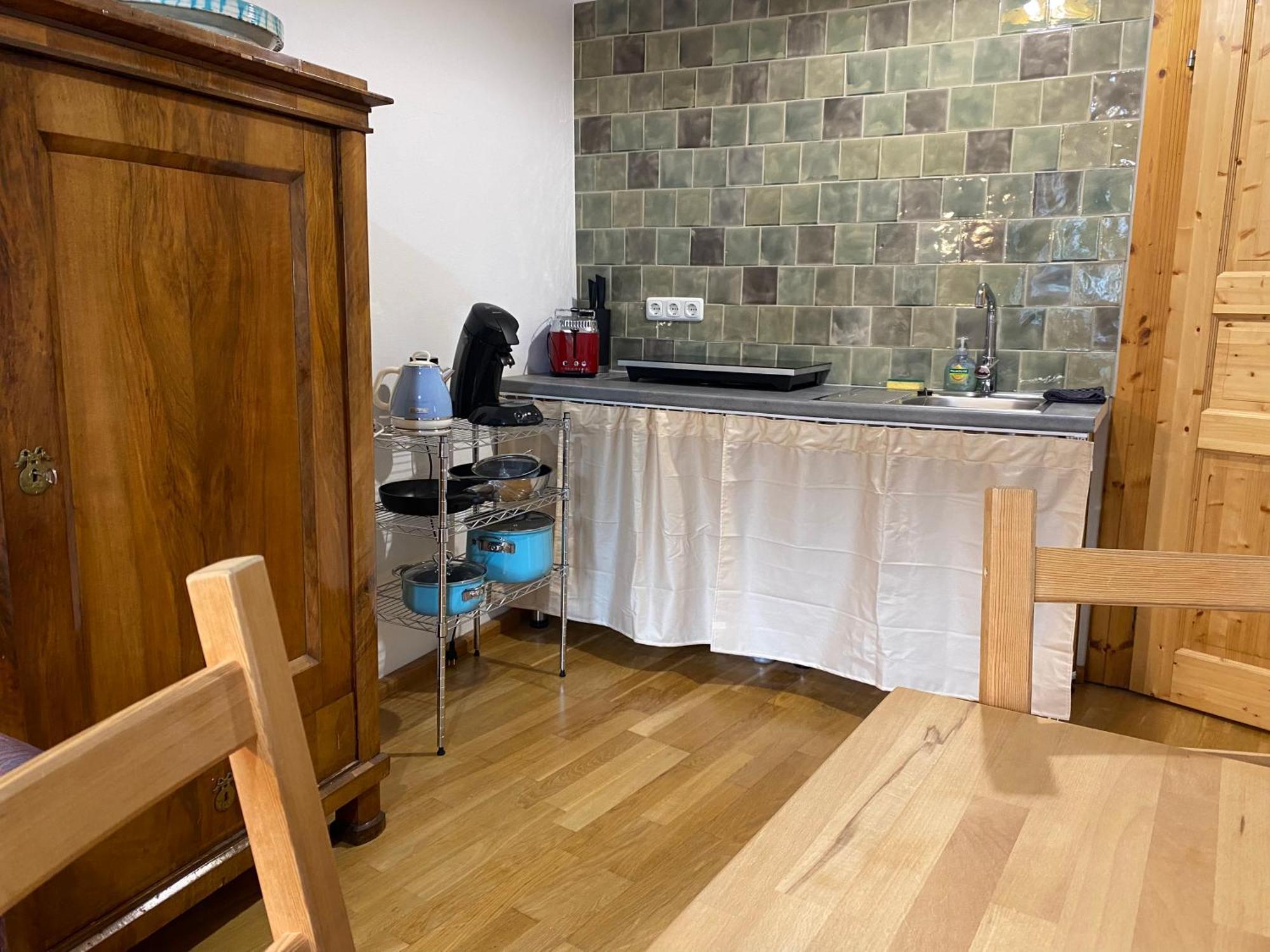 Apartment In Historic Town House غموندين المظهر الخارجي الصورة